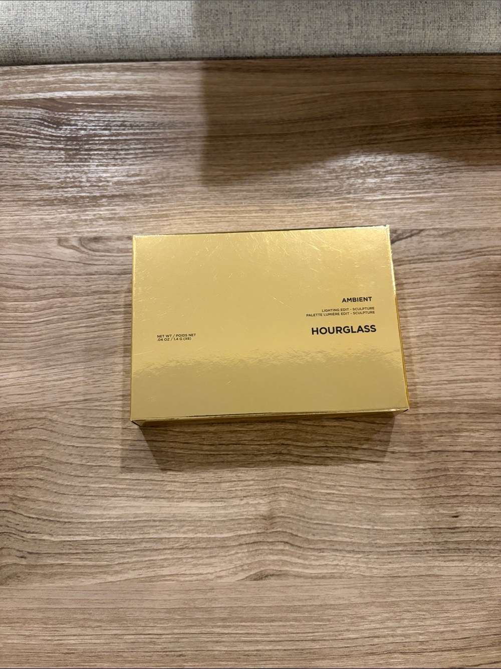 Hourglass Ambient Lighting Palette - Shiny Gold Box